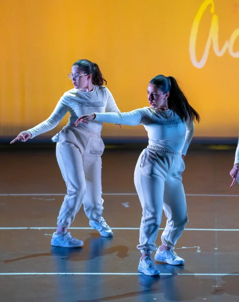 academia-de-baile_espectaculo