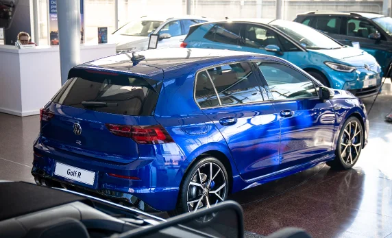 fotografia-evento_coche-volswagen-azul